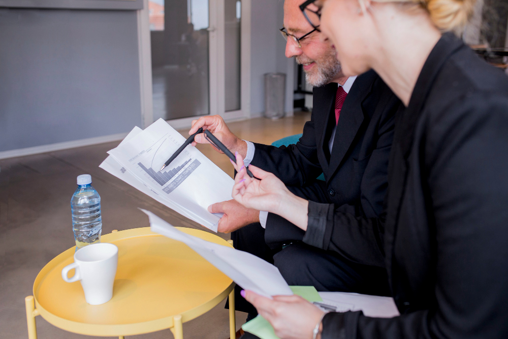 Horizontal and Lateral Career Moves: A Strategic Guide