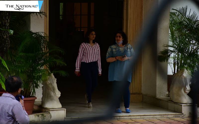 Kareena Kapoor Ranbir Kapoor Other Kapoor Family Celebrate Rakshabandhan At Raj Kapoor S House In Chembur 01 Photos And Videos He has received many awards for best actress. the national tv