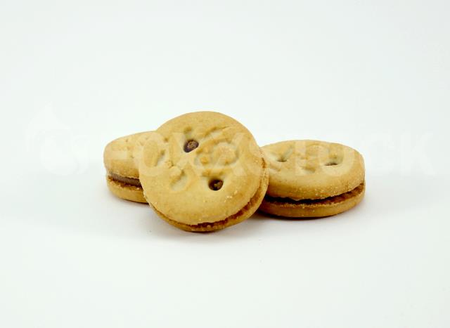 Três biscoitos recheados de chocolate 