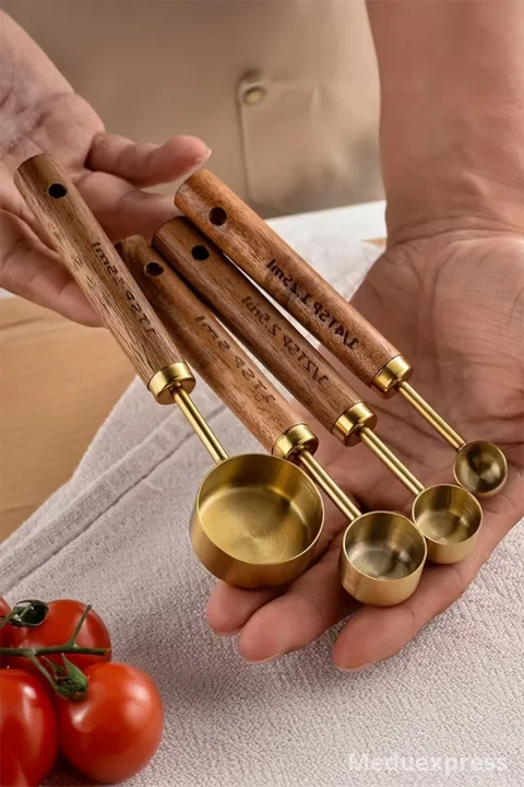 PEROTTİ Vasto 4'lü Paslanmaz Çelik Ahşap Saplı Ölçü Kaşığı Seti Ölçü Kabı 1.25ml 2.5ml 5ml 15ml