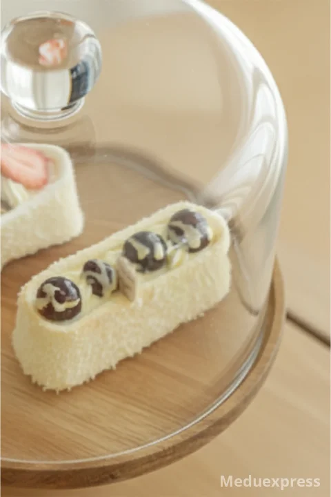 PEROTTİ Leo Akasya Standlı Cam Kek Fanusu Ayaklı 25 Cm Orta Boy