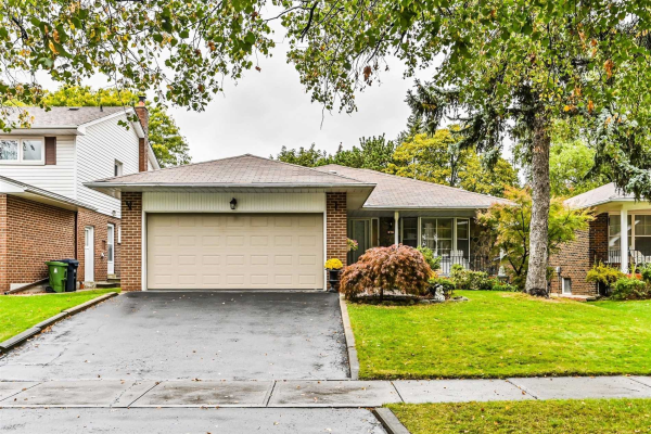 64 Harringay Cres, Toronto