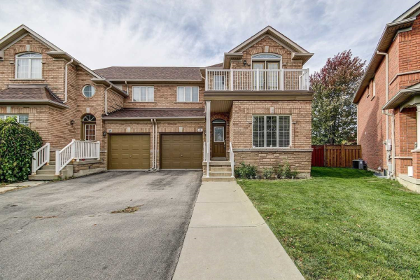 14 Blue Whale Blvd, Brampton