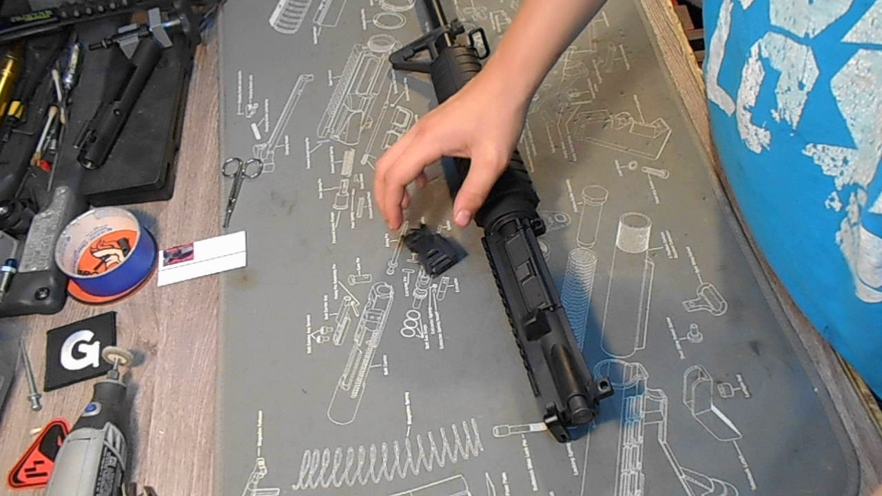 Kid Builds a AR15 #12 BCG Charging Handle Rear Sight Installation & Build Completion.