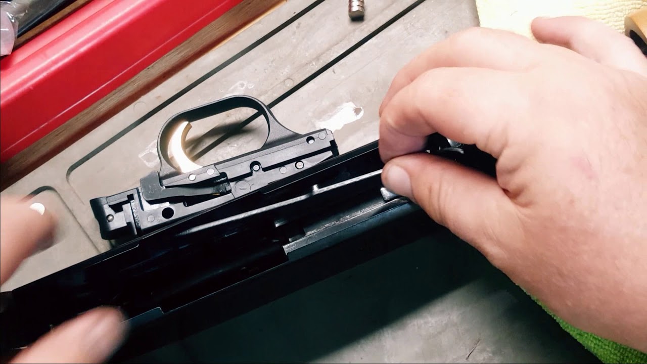 Mossberg 500 reassembly trick. Cartridge stop and Cartridge Interceptor.