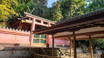 Part of a shrine that is closed off.