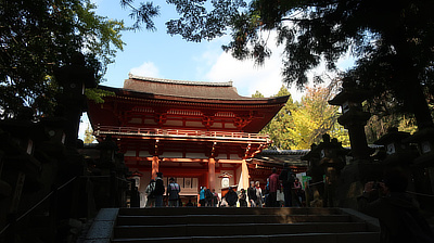 The south gate entrance of Kasuga-taisha shrine.