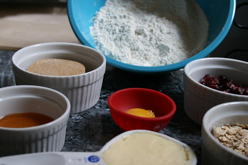 Cranberry crunch cookie ingredients.