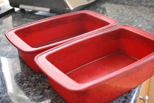 Red Silicone Loaf Pans.