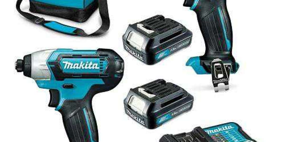 Review bộ máy khoan vặn vít Makita CLX224S có tốt không?