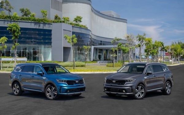 Đánh giá, hình ảnh chi tiết nội thất KIA Sorento 2022: khoang lái, các hàng ghế, tiện nghi