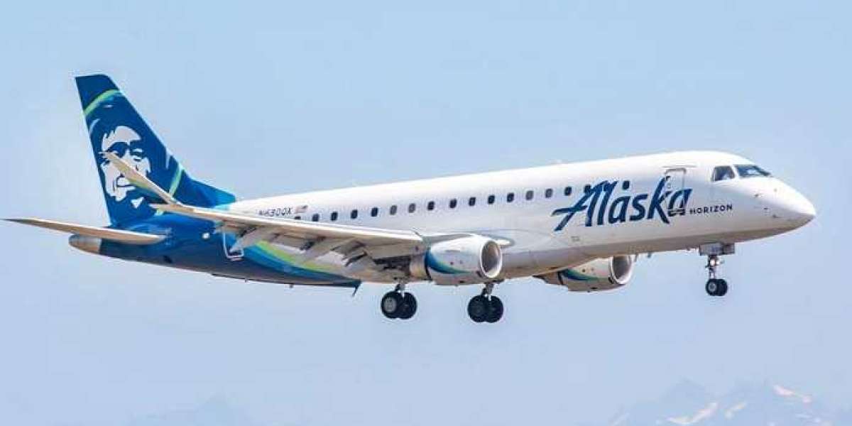 How much are the Alaska Airlines unaccompanied minor fees?