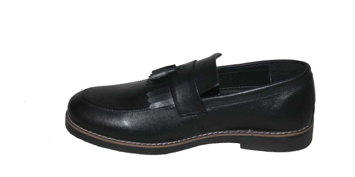 Branded and varied leather shoes for men