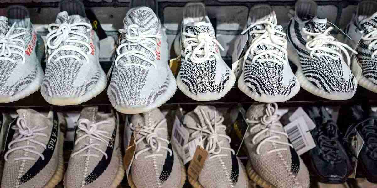 Buy Yeezy Shoes & New Sneakers