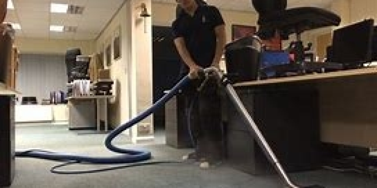 How Professional Carpet Cleaning Services Keep Your Wallet Full