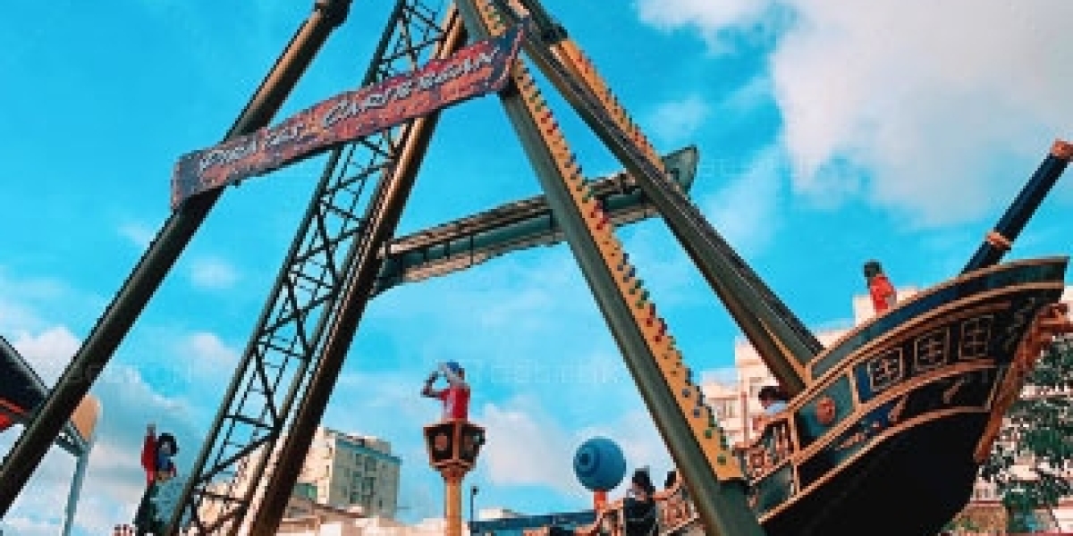 Tips For Investing In A Pirate Ship Ride