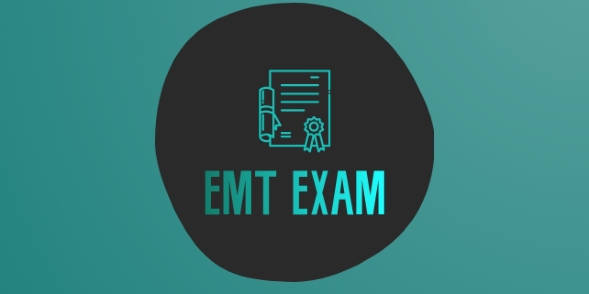 The Distinction Between EMT and Paramedic: A Comprehensive Guide