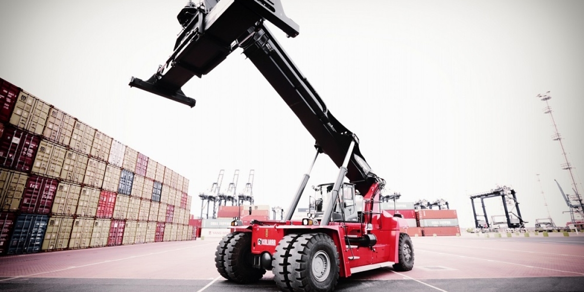 Reach Stacker Market: A Comprehensive Analysis