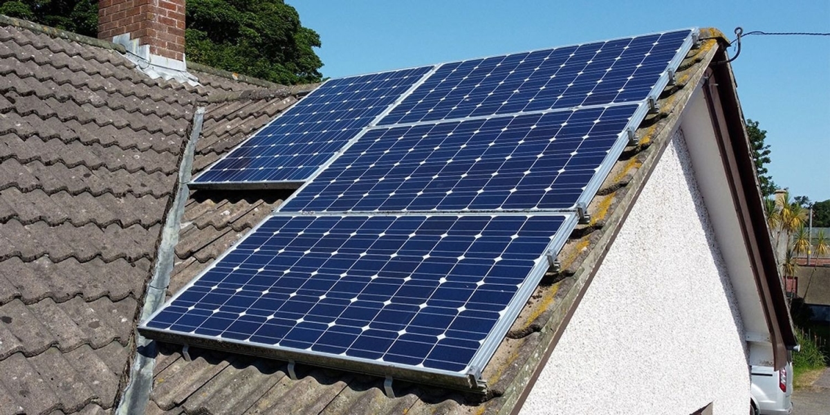 Solar Modules and Inverters: Sustainable Energy Solutions