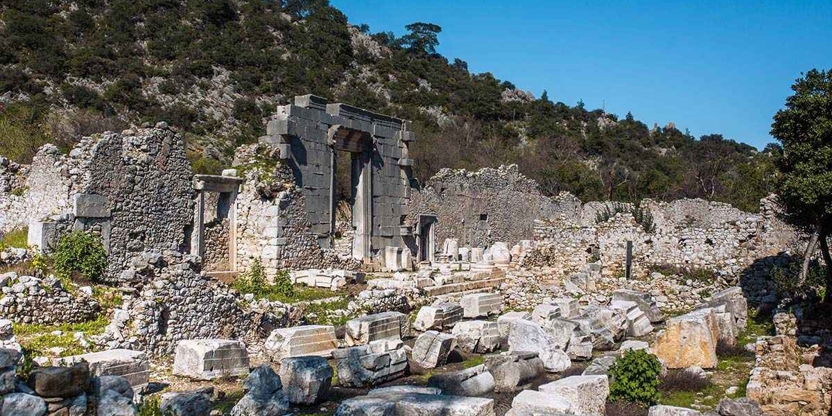 Suluada Tekne Turu: Cennetin Kapılarını Aralayın