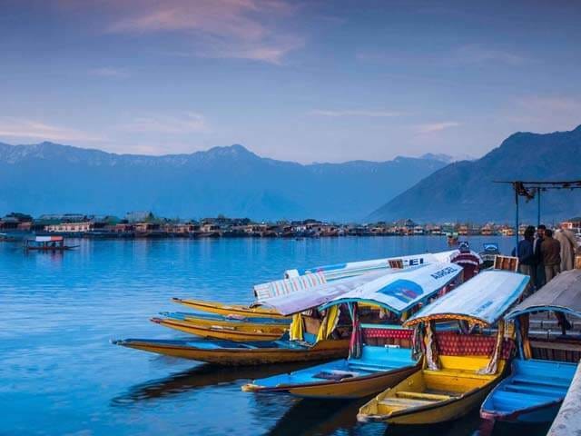 Explore Kashmir for Less: Best Budget Packages by Kashmir Tour Bazaar | by kashmirtour bazaar | Aug, 2024 | Medium