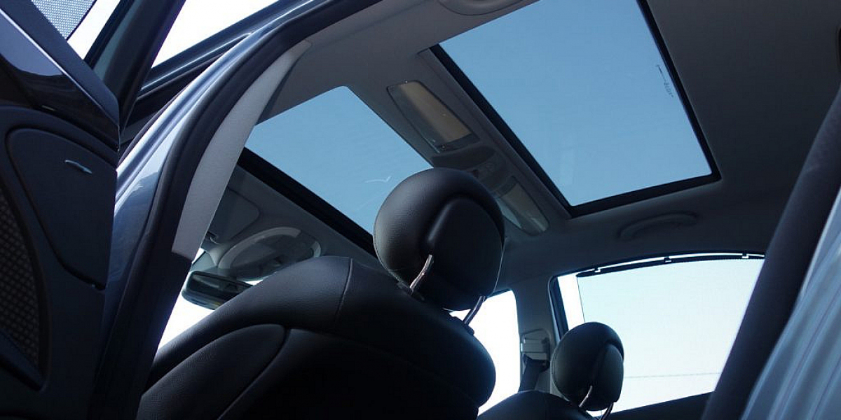 Global Automotive Solar Control Glass Market Size, Share, Forecasts To 2033