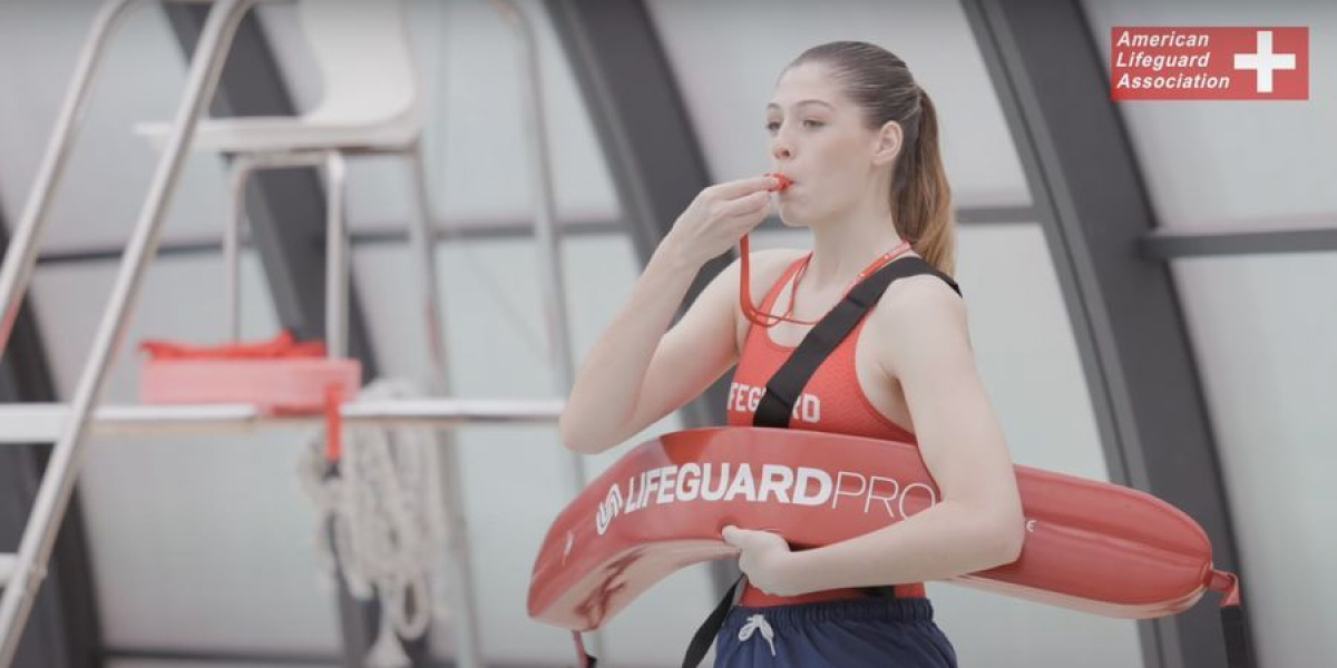 Lifeguard Course: Your Complete Guide to Becoming a Certified Lifeguard