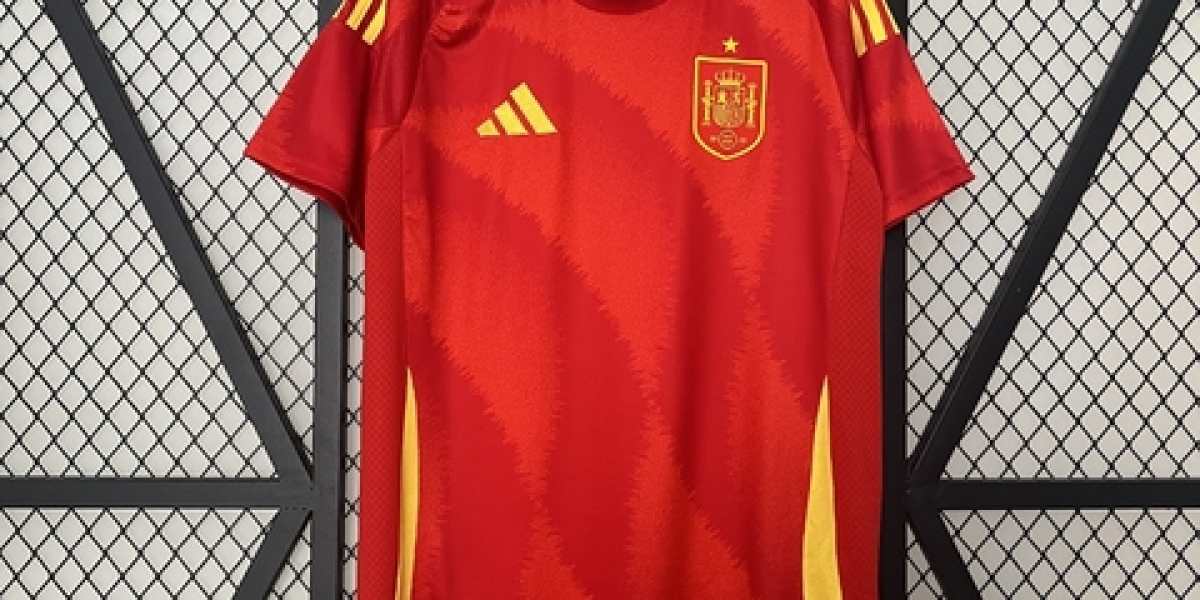 Camisetas España: El Símbolo del Orgullo Nacional y la Moda