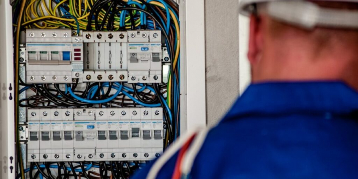 Trust the Pros: How VES Electrical Elevates Electrical Services in Los Angeles