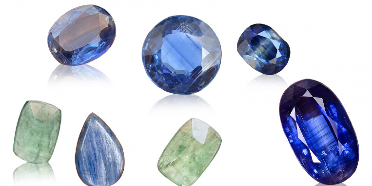 Kyanite: A Gemstone for Alignment and Spiritual Balance