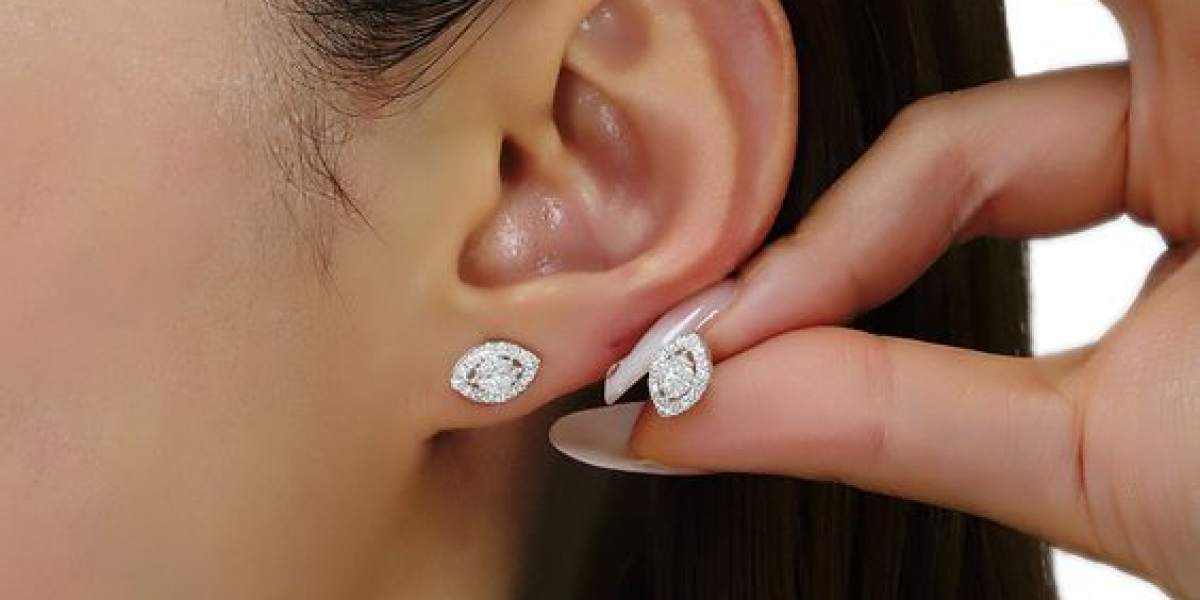 Choosing the Perfect Silver Earrings for Sensitive Ears