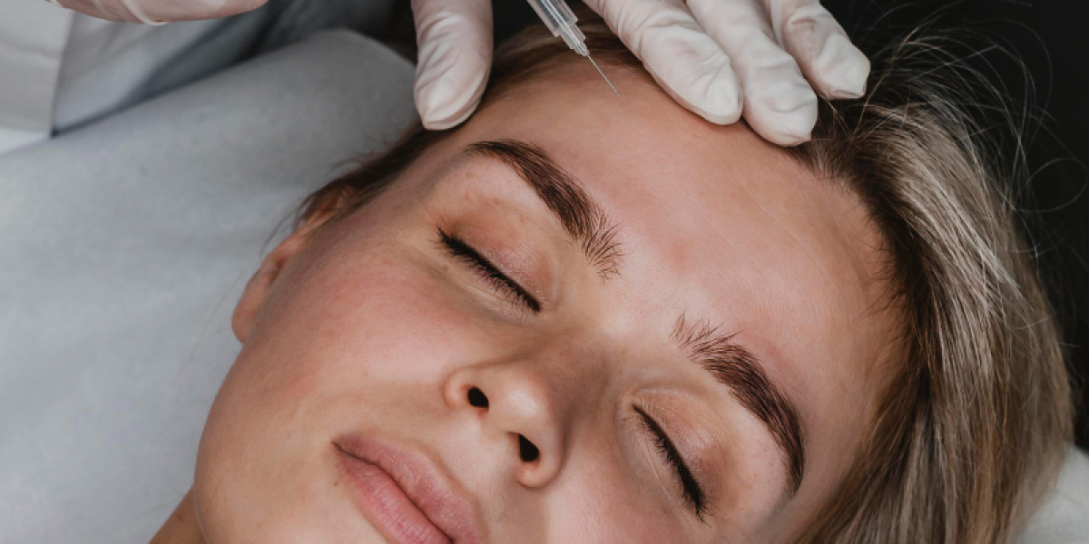 Dysport in Naperville: The Anti-Aging Solution You’ve Been Looking For