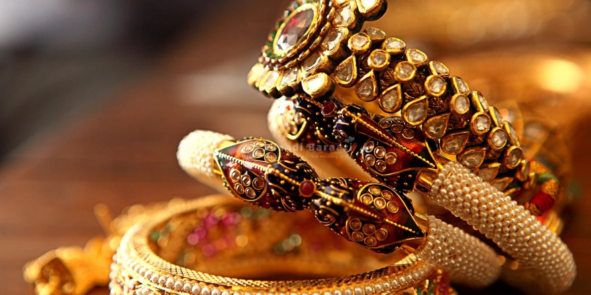 Saudi Arabia Jewellery Market Growth, Trends, Share, Scope, Business Challenges and Forecast 2032