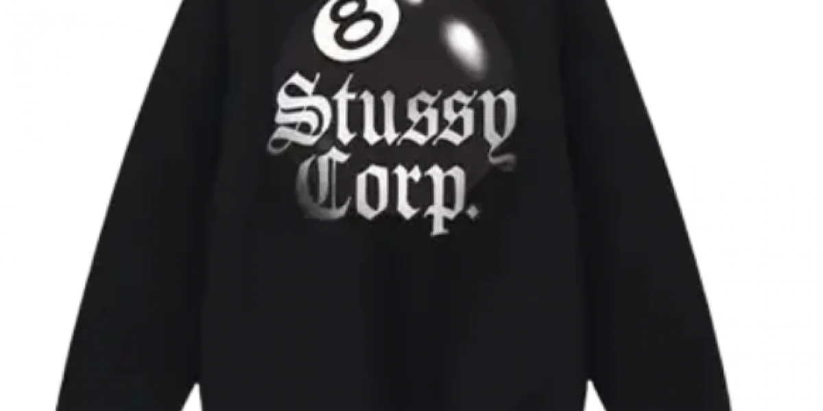 Stussy T-Shirts vs. Stussy Hoodies: Which Is Right for You?