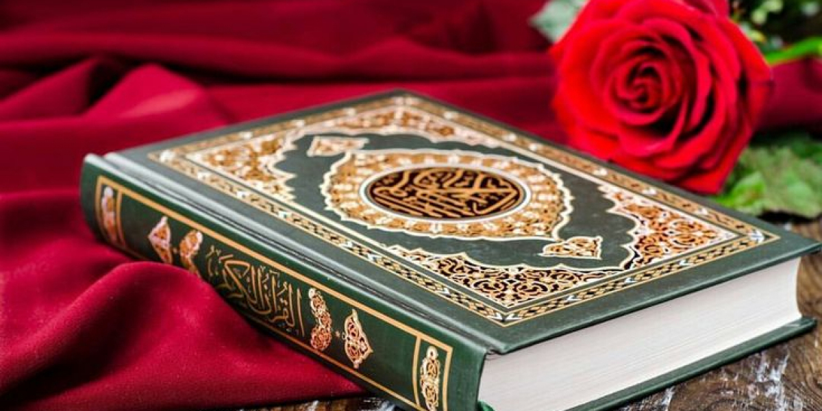 Discover the Path to Spiritual Enlightenment with an Online Quran Academy USA