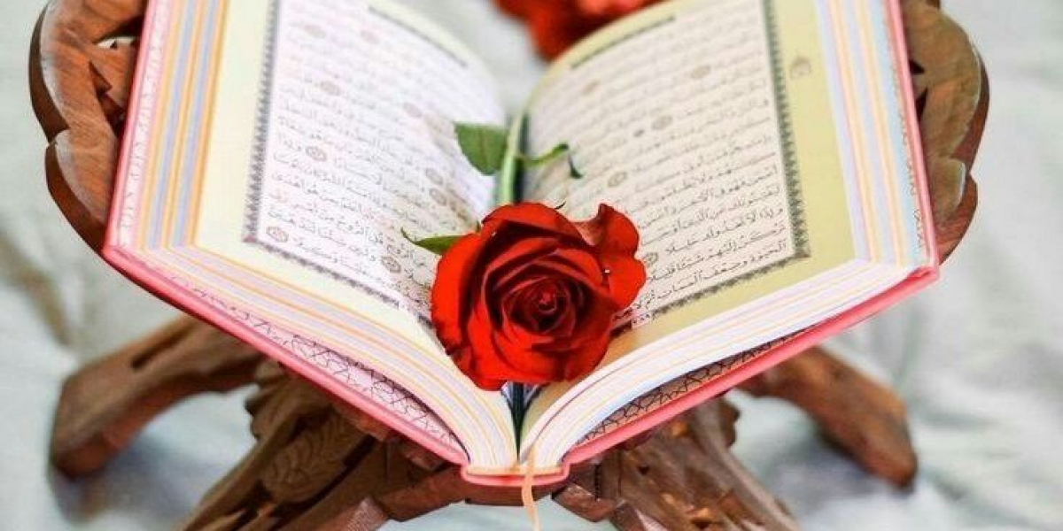 Revolutionize Quranic Learning with an Online Quran Academy USA