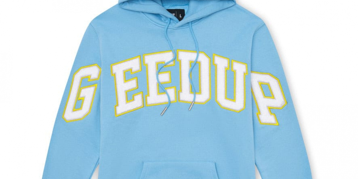 The Geedup Hoodie: A Staple in Urban Streetwear