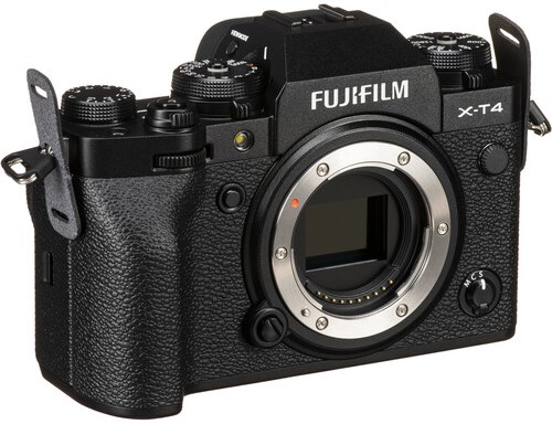 Comprehensive Fujifilm X-T4 Review: Features & Performance