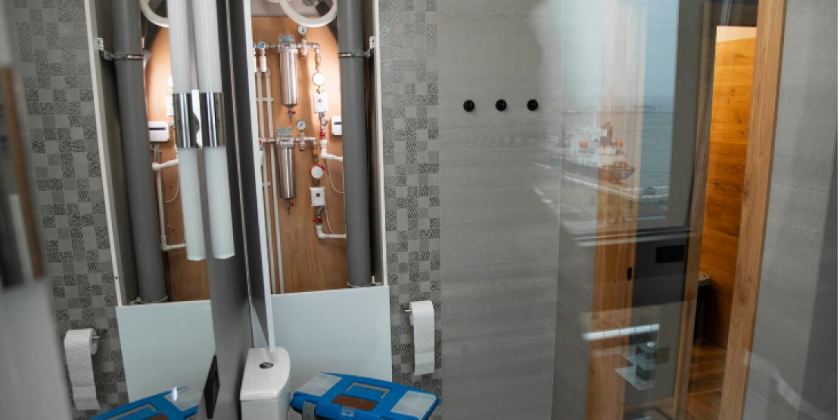 Custom Shower Doors: Elevate Your Bathroom Design with Personalized Elegance