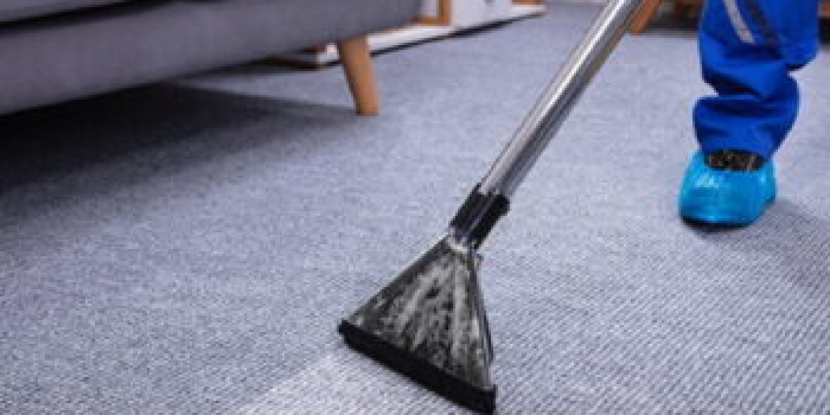 Enhance Home Comfort with Deep Carpet Cleaning