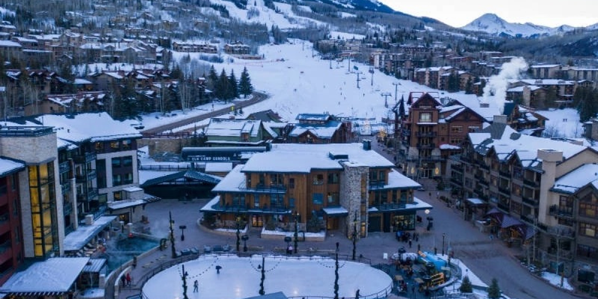 Snowmass Winter Adventures: Skiing, Snowboarding, and More