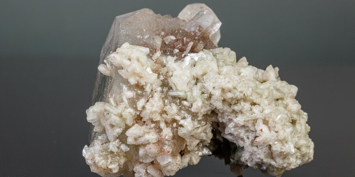 Spain Zeolite Market: Size, Share, Trends, and Growth Forecast from 2023 to 2033