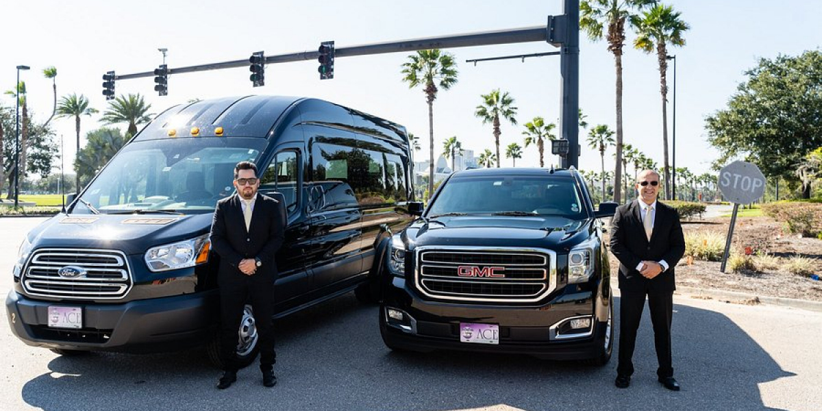 Luxury on the Go: Exploring Limo Airport Transportation Options