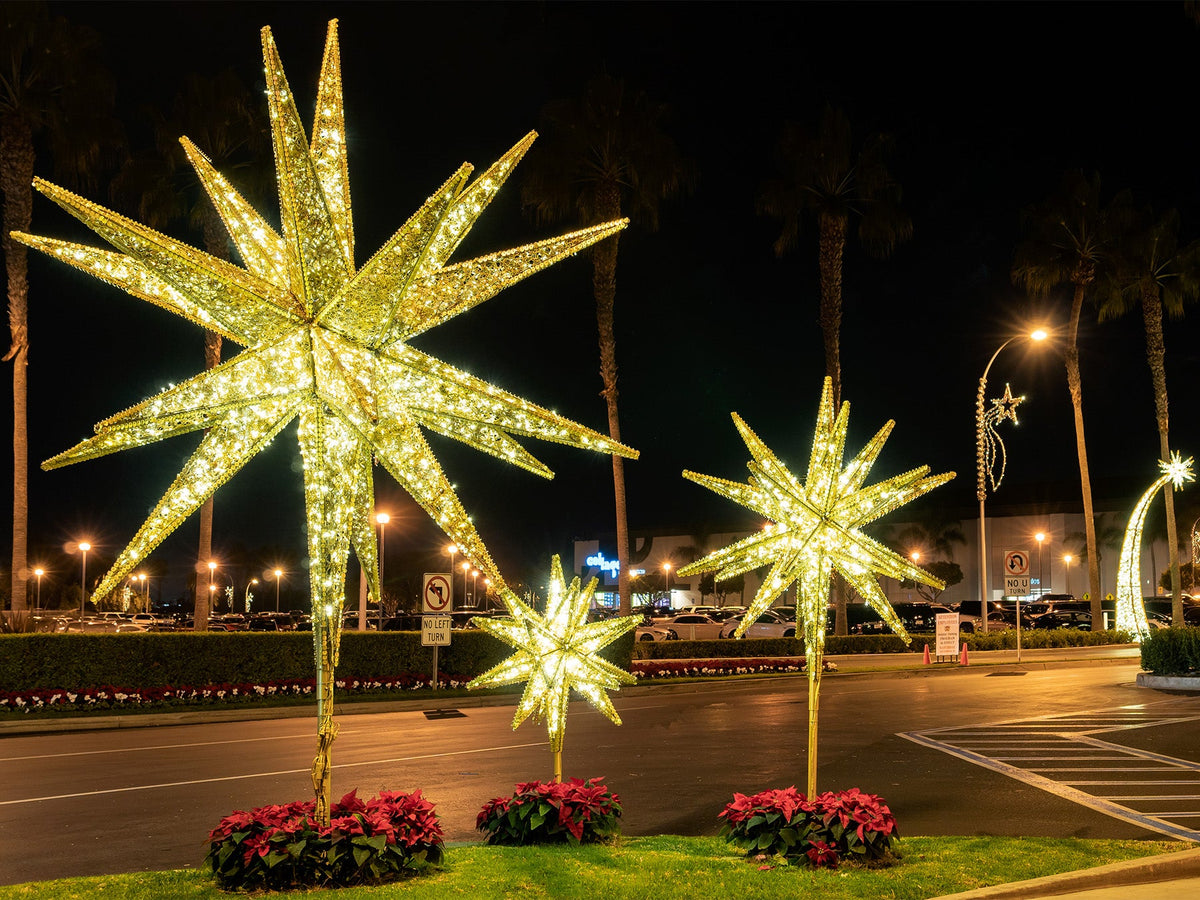 Guide to Choose Pole-Mounted Christmas Decorations for Commercial Spaces                      – Dekra-Lite