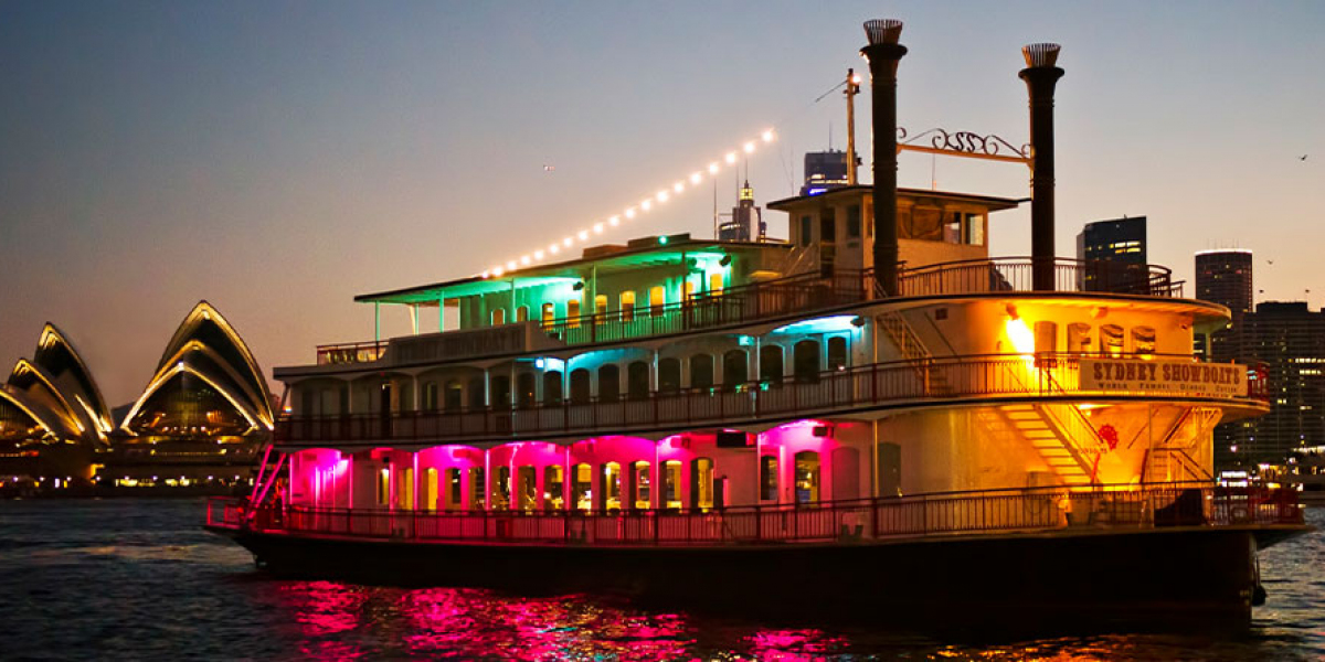 Dinner Cruises with Live Entertainment in Sydney: A Unique Night Out on the Water