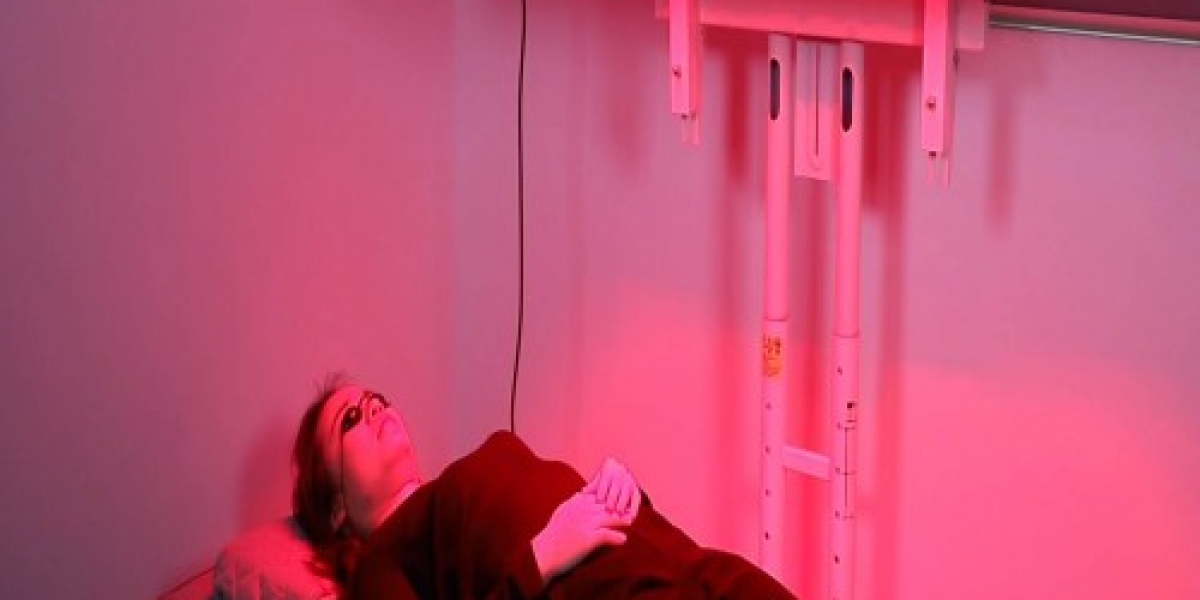 Red Light Therapy: A Promising New Wellness Trend