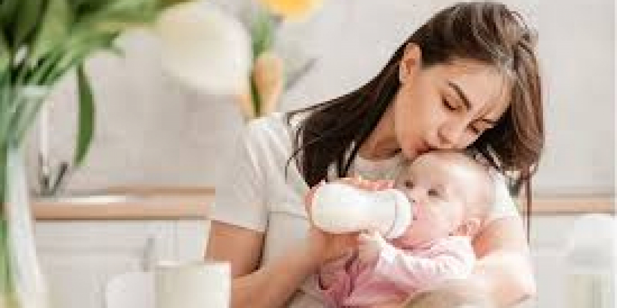 Bottle Feeding Help: Tips for a Smooth Experience